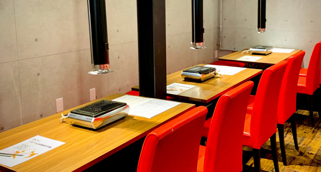 新世界・焼⾁ホルモンぺごぱ大森店