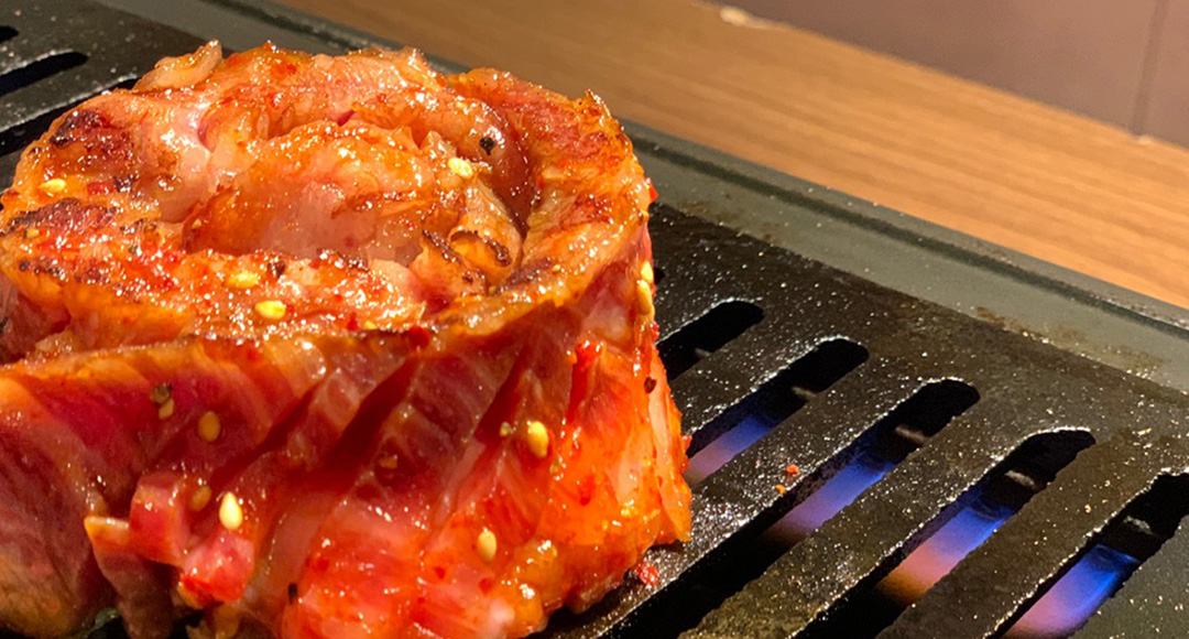 新世界・焼⾁ホルモンぺごぱ大森店